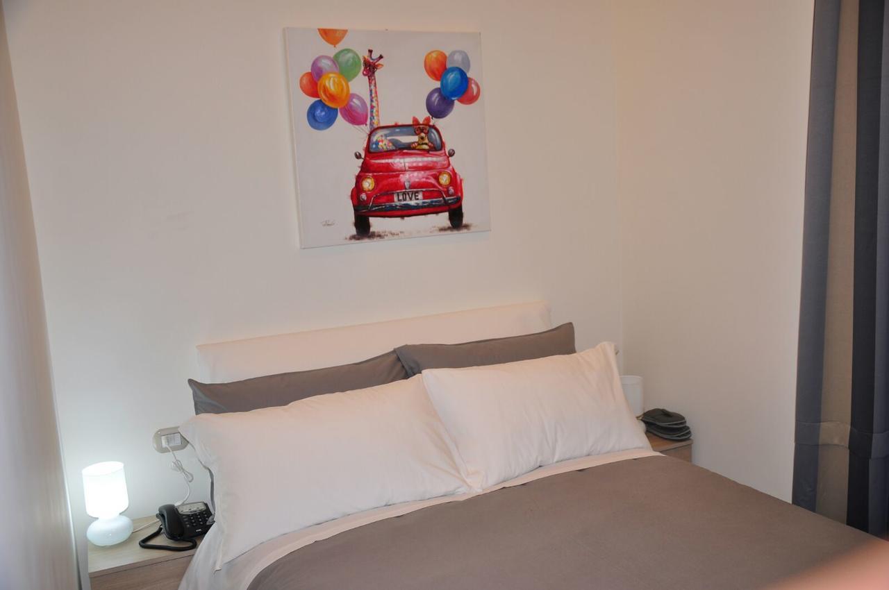 B&B Chiaia 216 Наполи Екстериор снимка