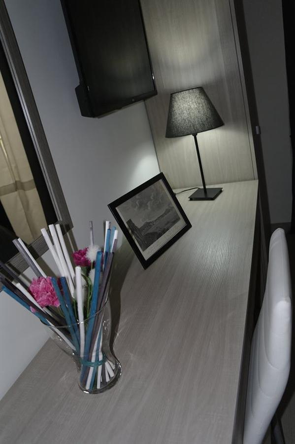 B&B Chiaia 216 Наполи Екстериор снимка
