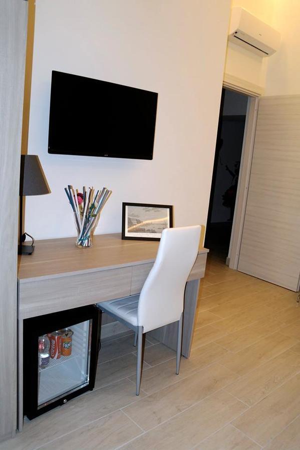 B&B Chiaia 216 Наполи Екстериор снимка
