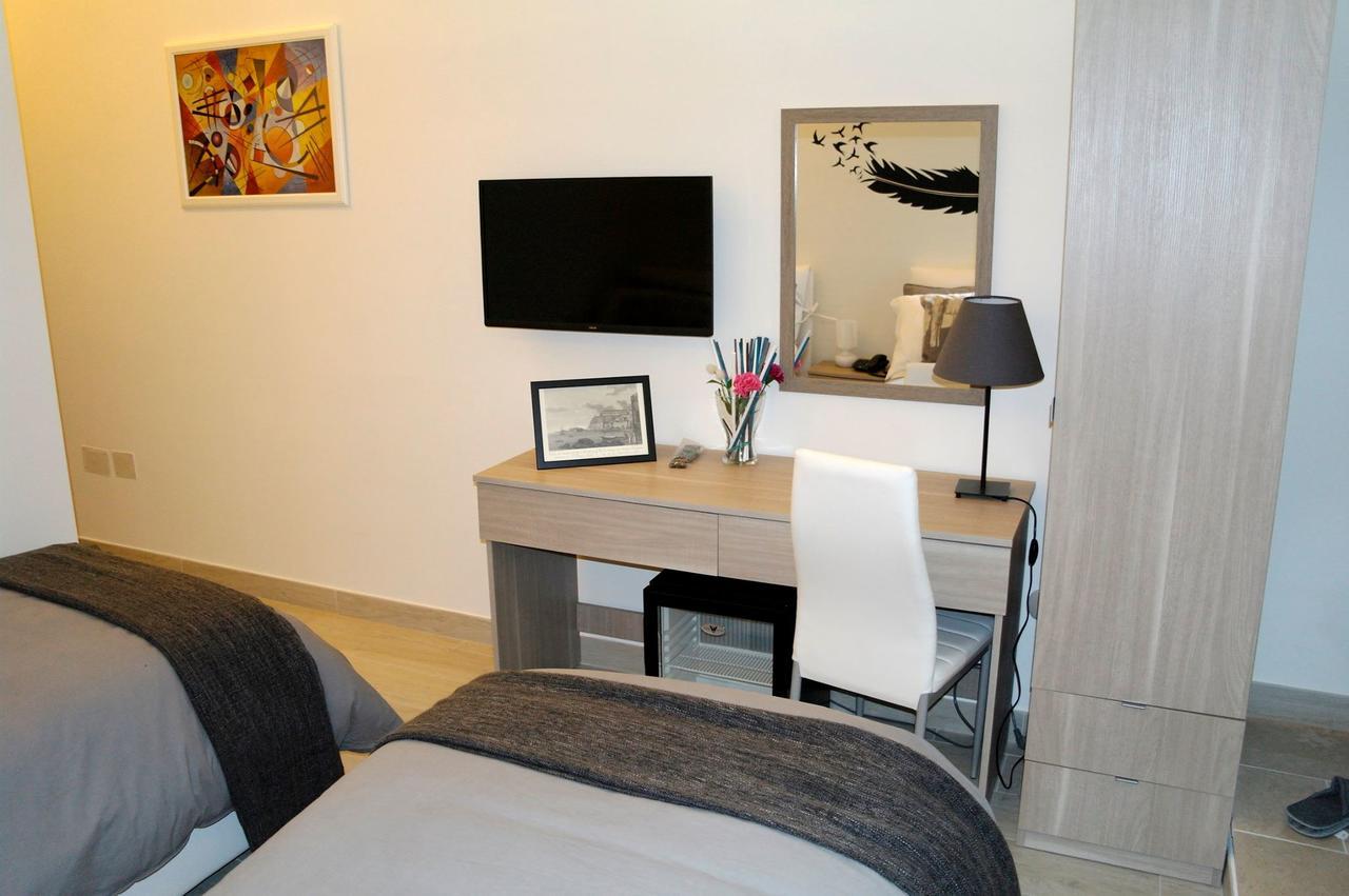 B&B Chiaia 216 Наполи Екстериор снимка