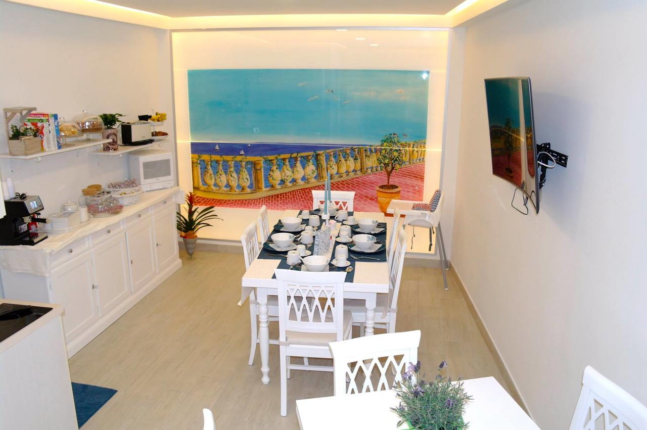 B&B Chiaia 216 Наполи Екстериор снимка