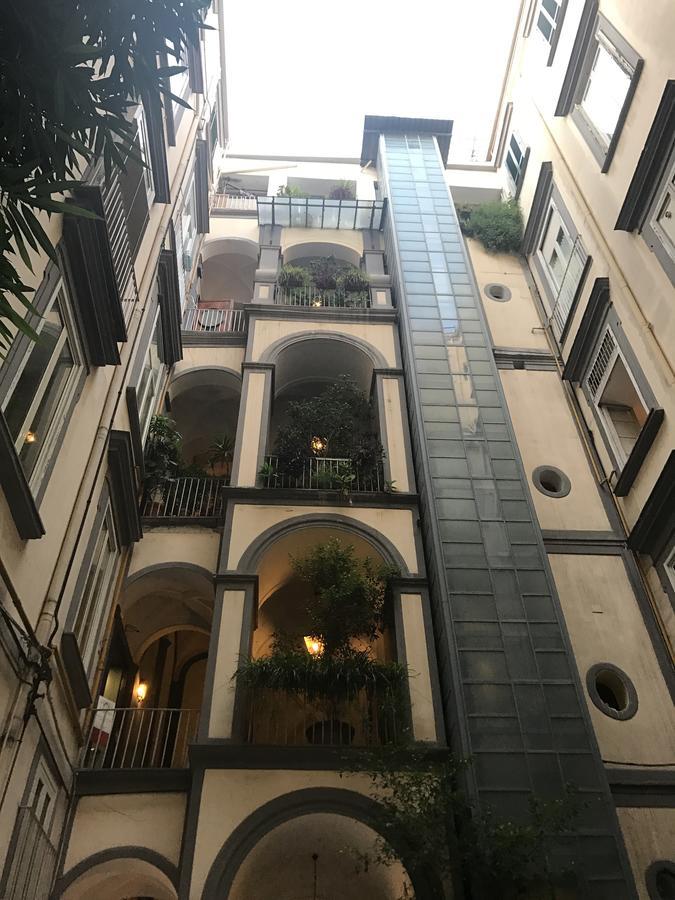 B&B Chiaia 216 Наполи Екстериор снимка